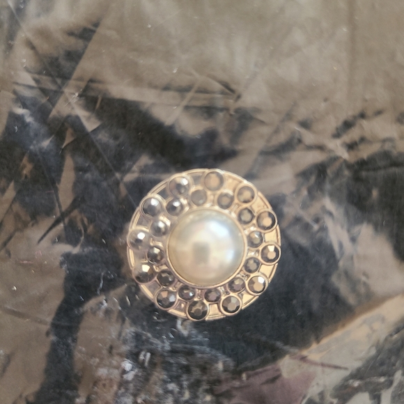 👀50% OFF🖤 NWT‼️ GORGEOUS Talbots brand Pearlize Button Down V-Neck Cardigan - Picture 8 of 9